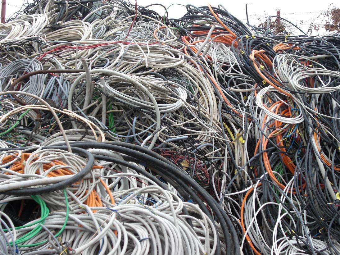 回收电缆废线_河北废电缆回收_回收废电缆